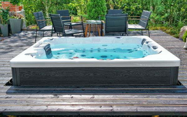 Cost of Spa Deck Remodeling in Peyton