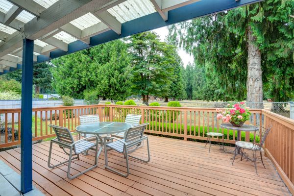Cost of Deck Carpentry Service in Peyton